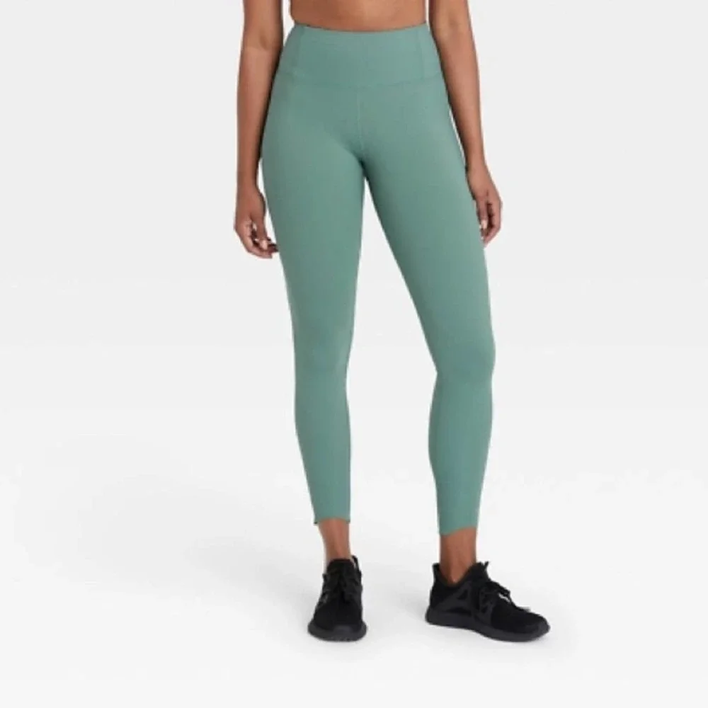 All In Motion Women's Sculpted Jade Sleek Run Quick Dry Raw Hem Leggings NWT - Picture 4 of 7